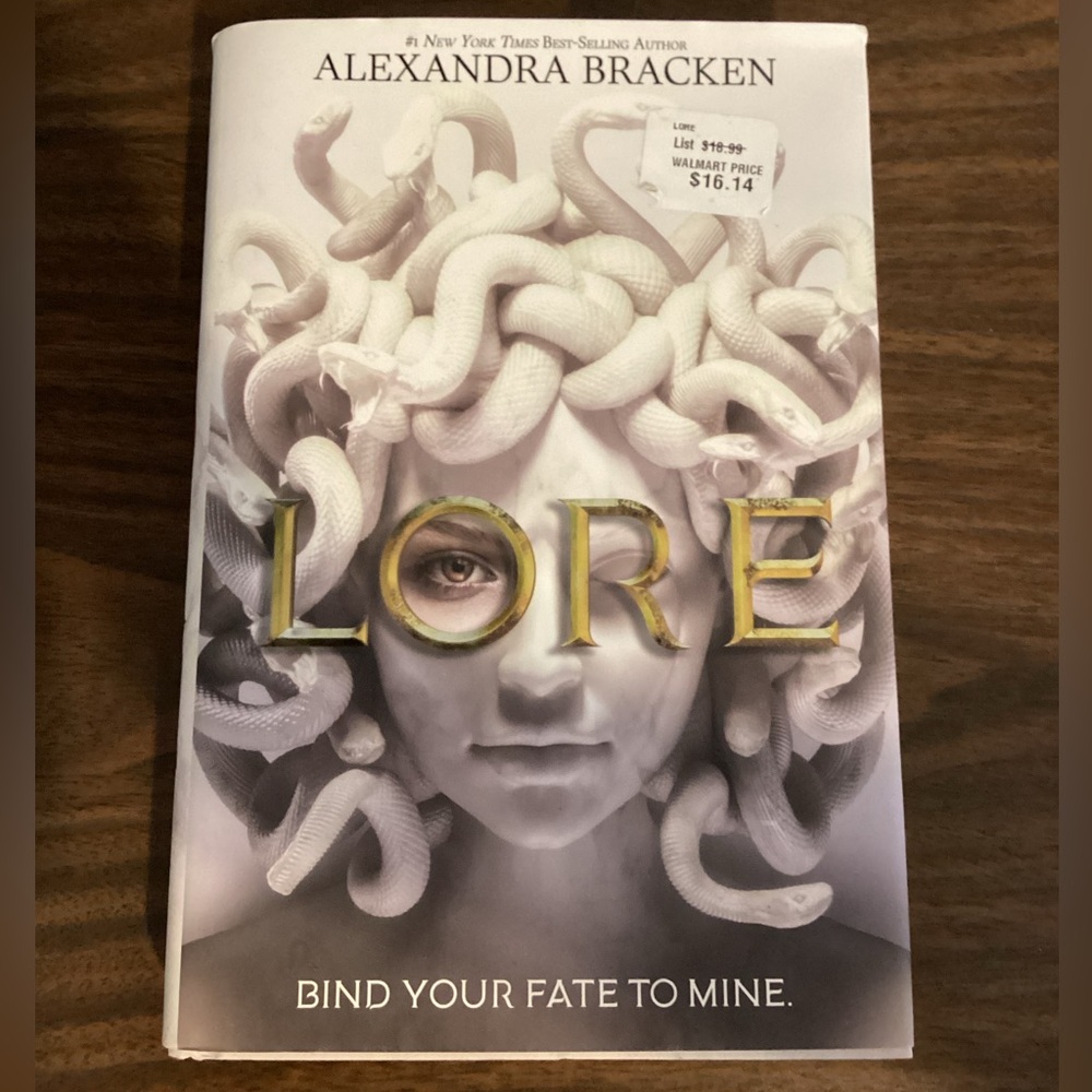 📚3 for $12📚 Lore book